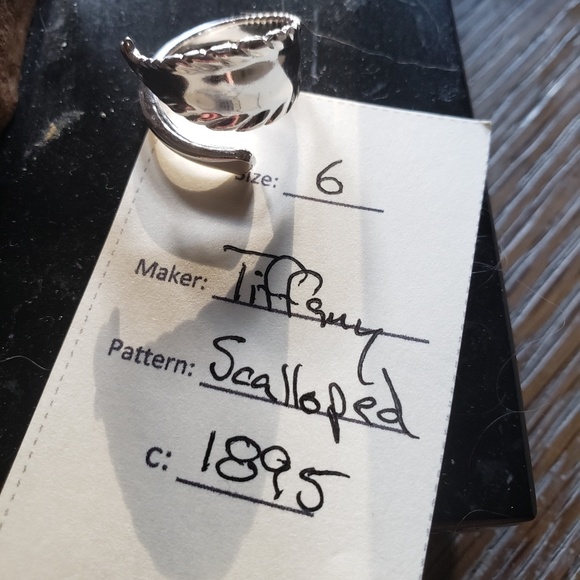 1895 Tiffany & Co. Sterling Silver Scallop  Feather Edge Luxury Spoon-ring #25 - Picture 9 of 16